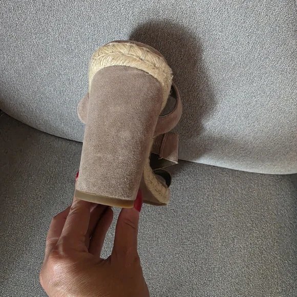 Vince Camuto Wedge Sandals - Picture 11 of 12